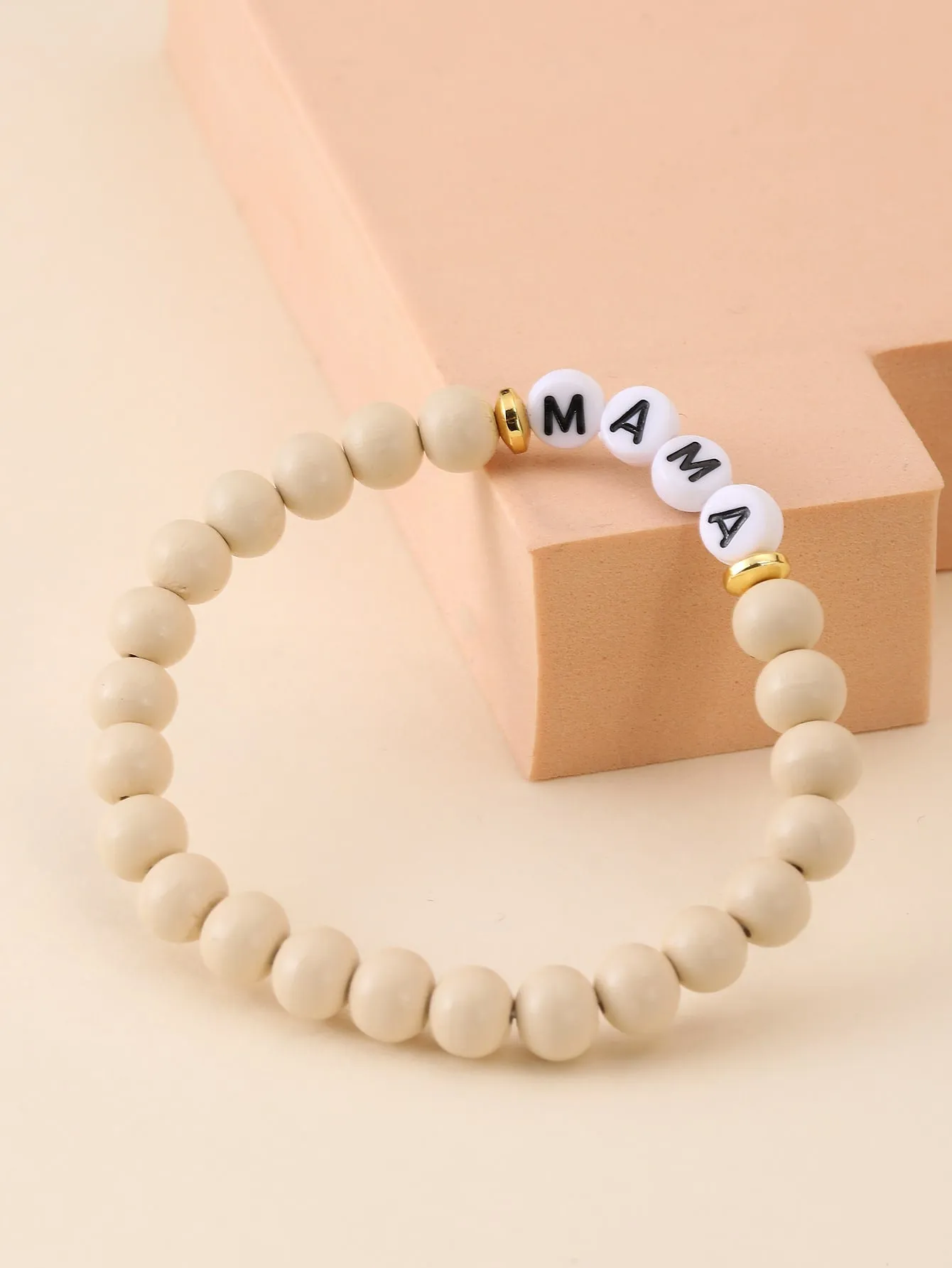 1pc Letter Mama Detail Wooden Beaded Bracelet Gift For Mom