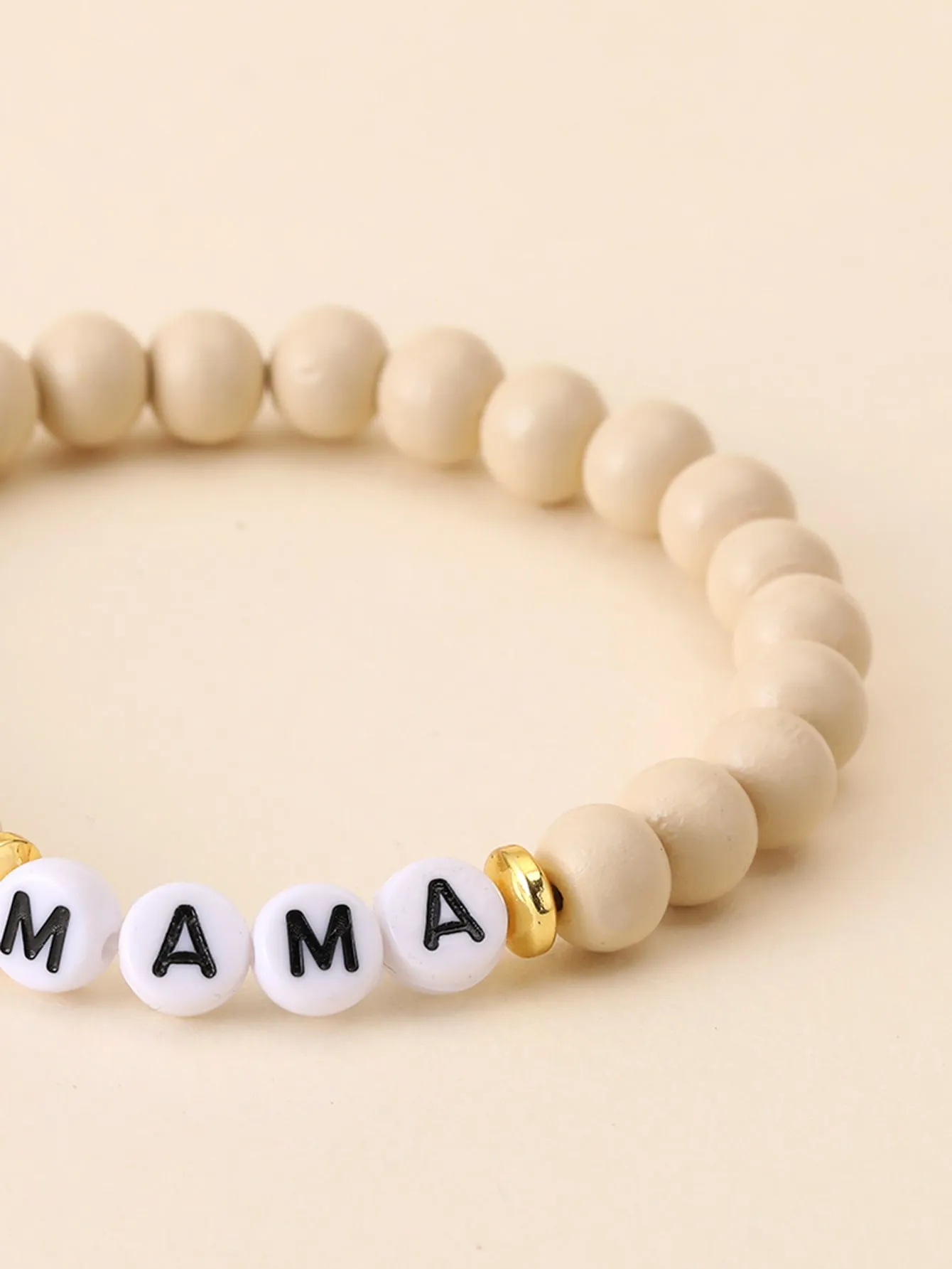 1pc Letter Mama Detail Wooden Beaded Bracelet Gift For Mom