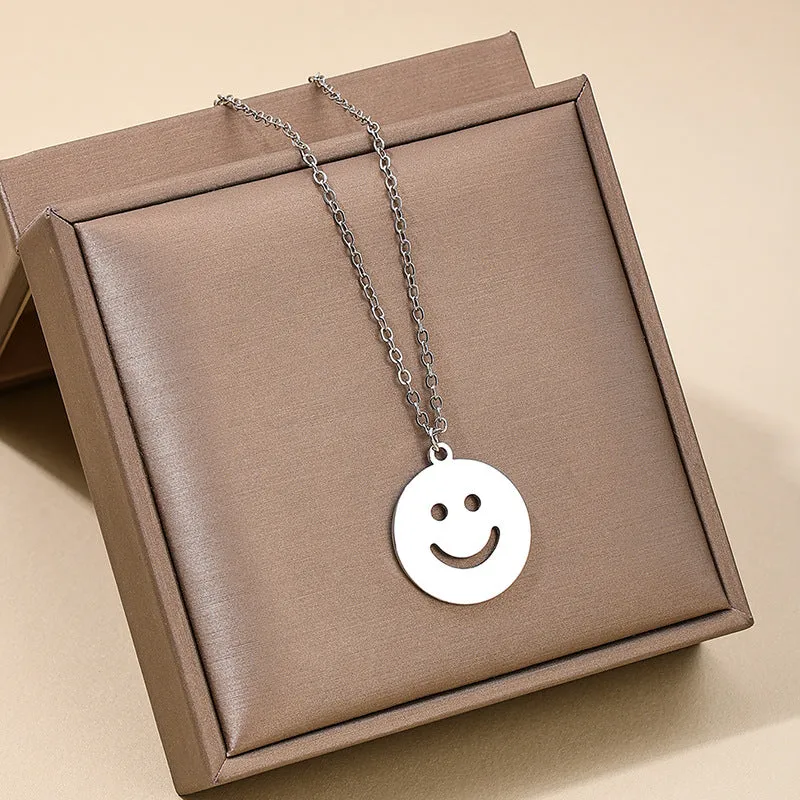 Charming Smiling Face Necklace with Hip-Hop Vibe