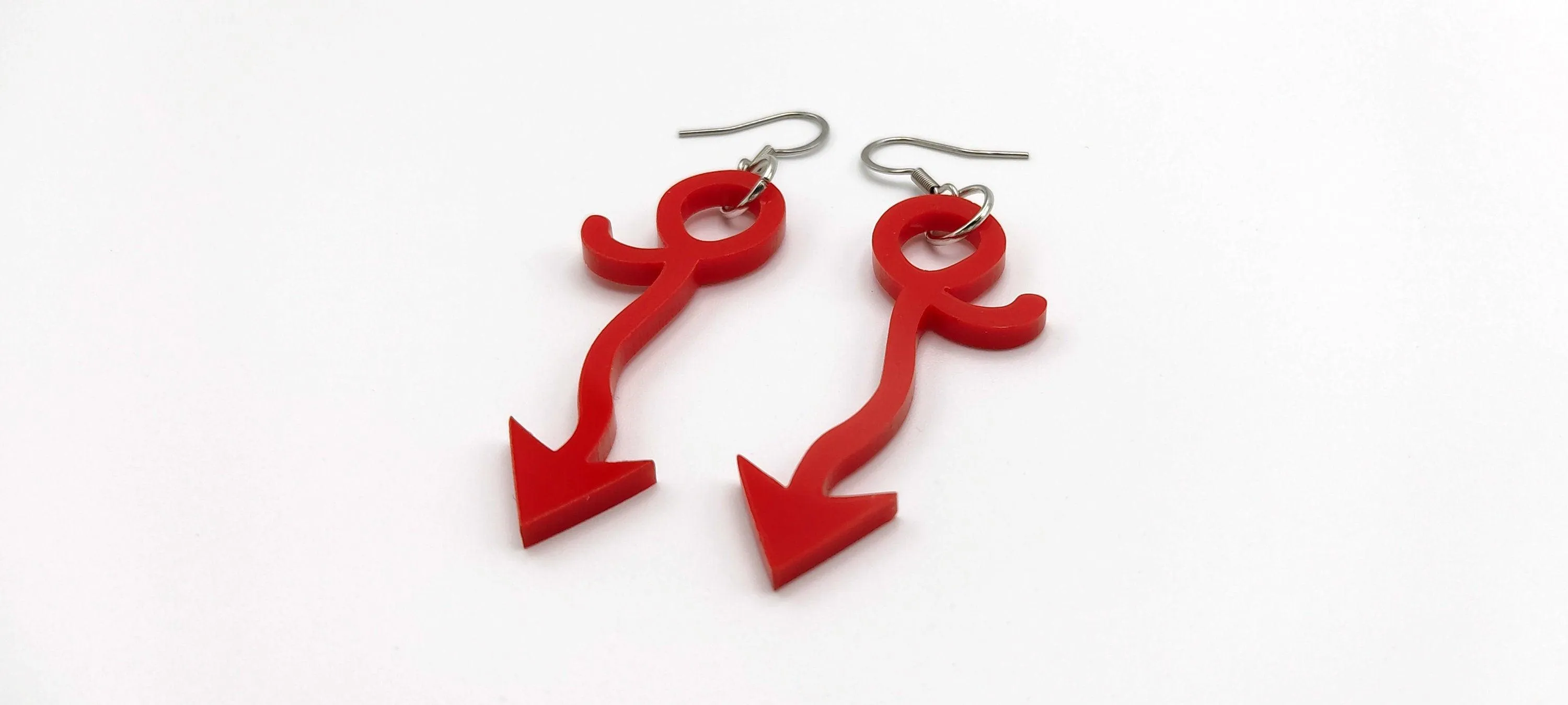 DEVIL'S TAIL EARRINGS | Unleash devilish allure!