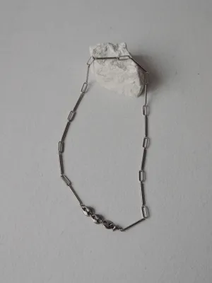 Elara Necklace