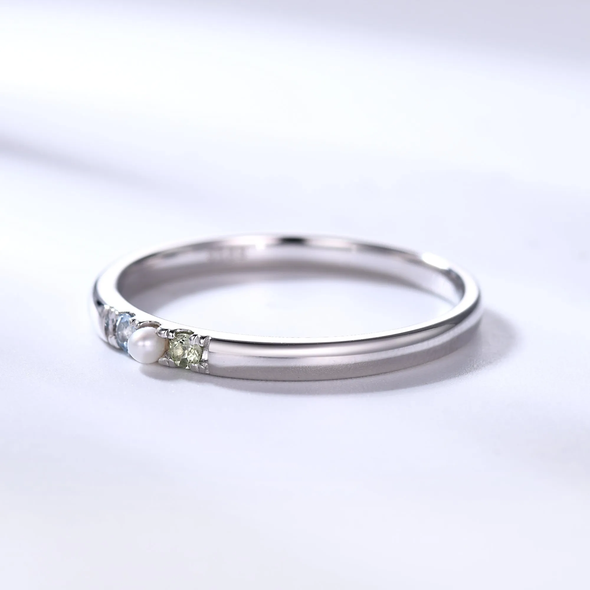 Family Birthstone Ring Aquamarine Pearl Peridot Ring 14k White Gold Gifts for Mother