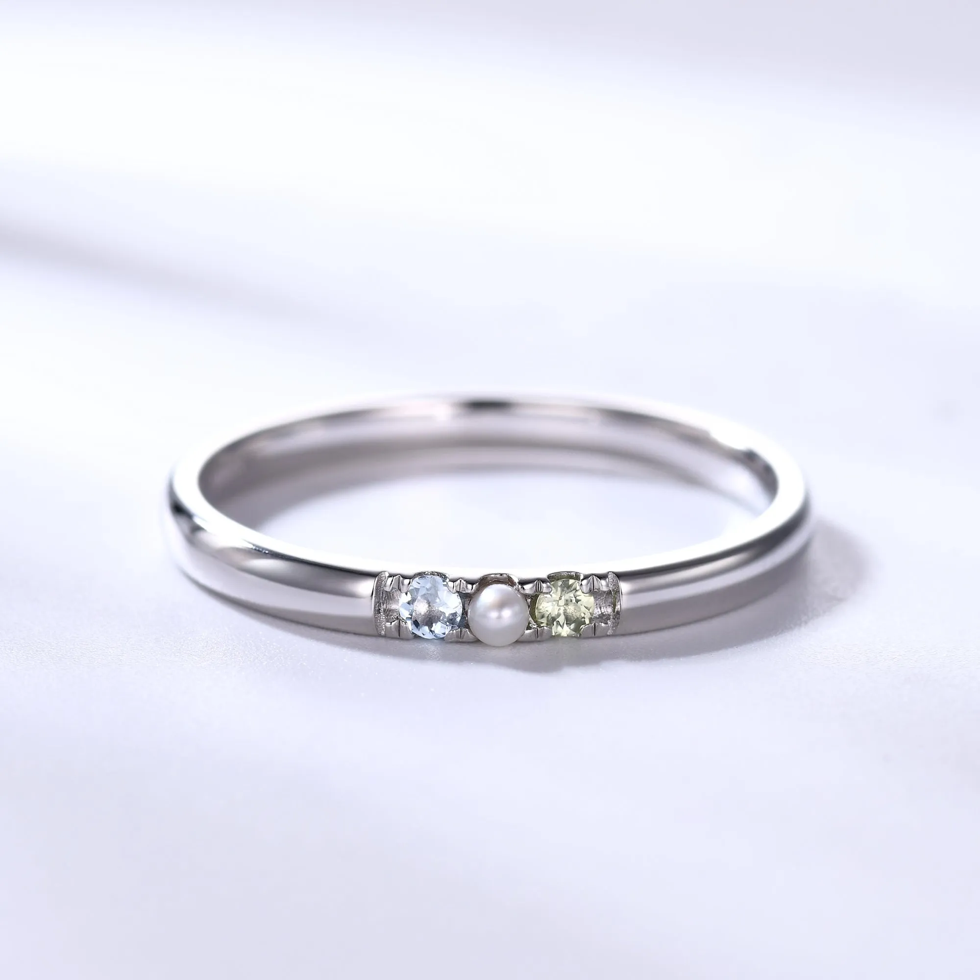 Family Birthstone Ring Aquamarine Pearl Peridot Ring 14k White Gold Gifts for Mother