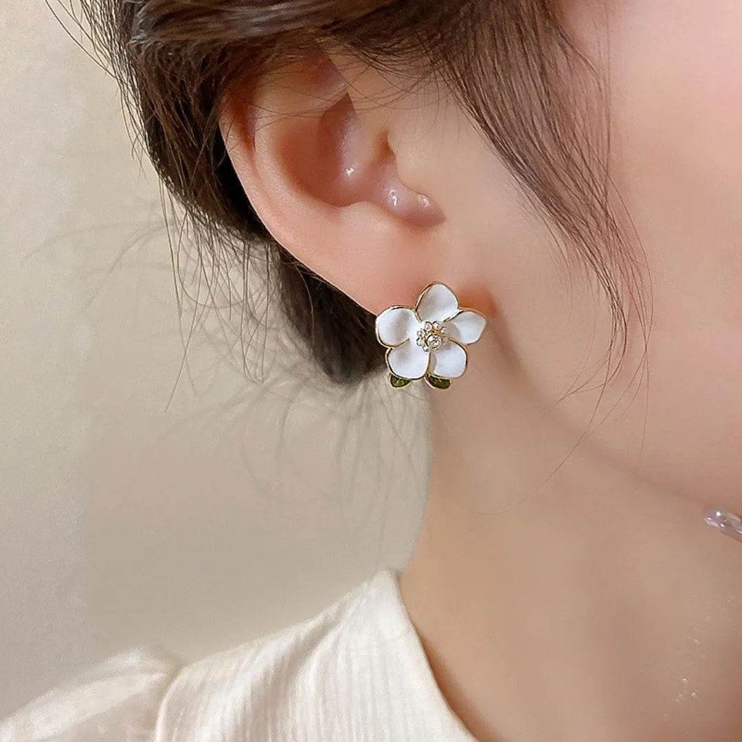 Flower Shape Clip Earrings - Korea Style Piercing Earring