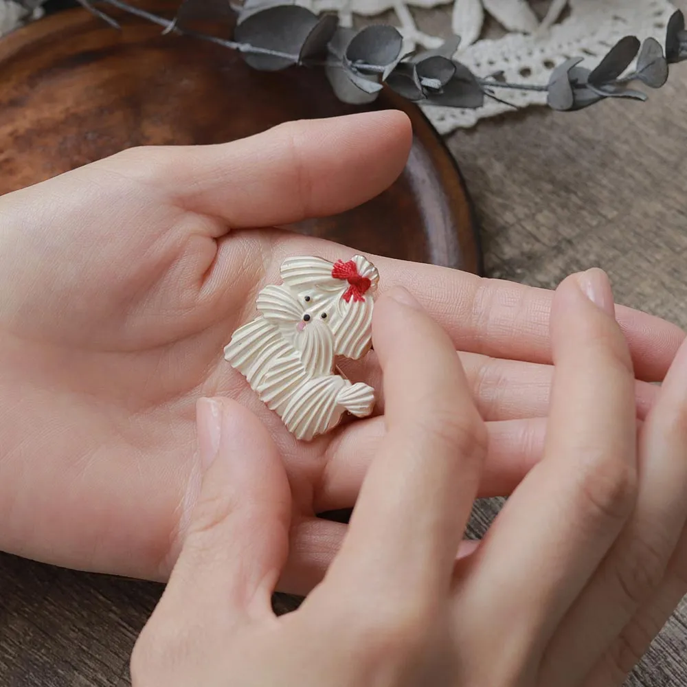 Meringue Cookie Brooch